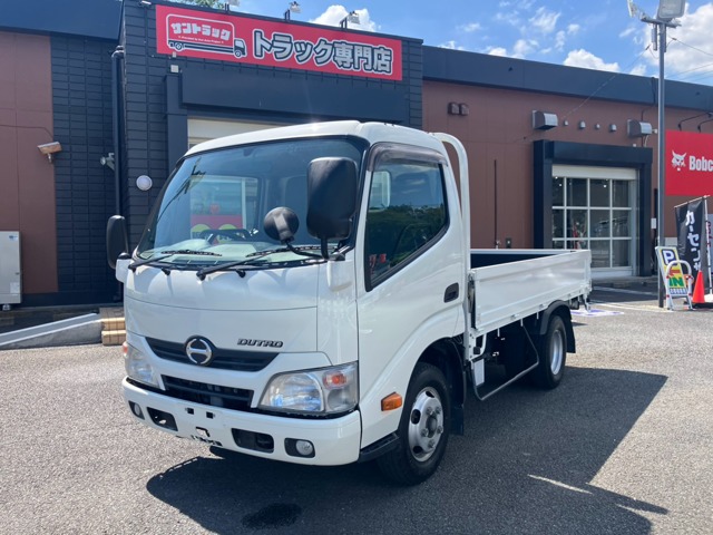 Hino Dutro 1