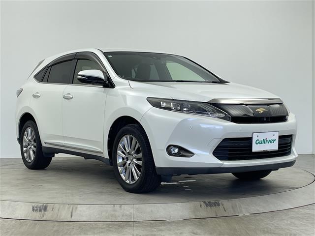 Toyota Harrier 1