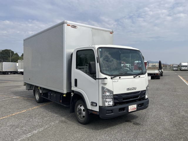 2019 Isuzu Elf