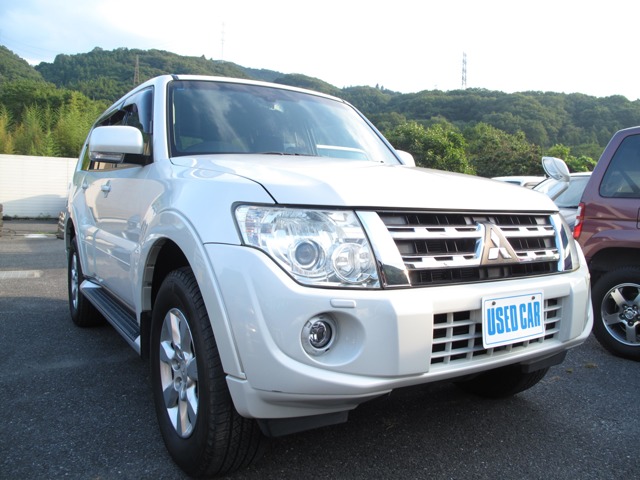 Mitsubishi Pajero 2