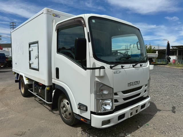 2020 Isuzu Elf