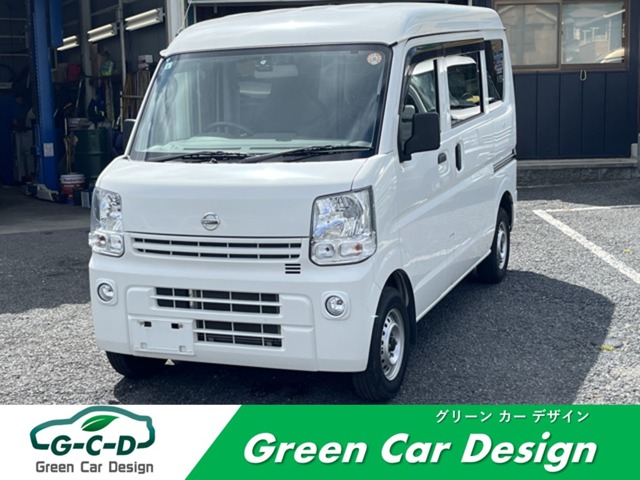 Nissan NV100 Clipper 1