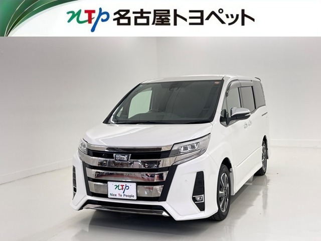 Toyota Noah 1