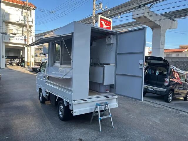 2015 Suzuki Carry