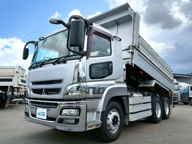 2015 Mitsubishi Fuso Super Great
