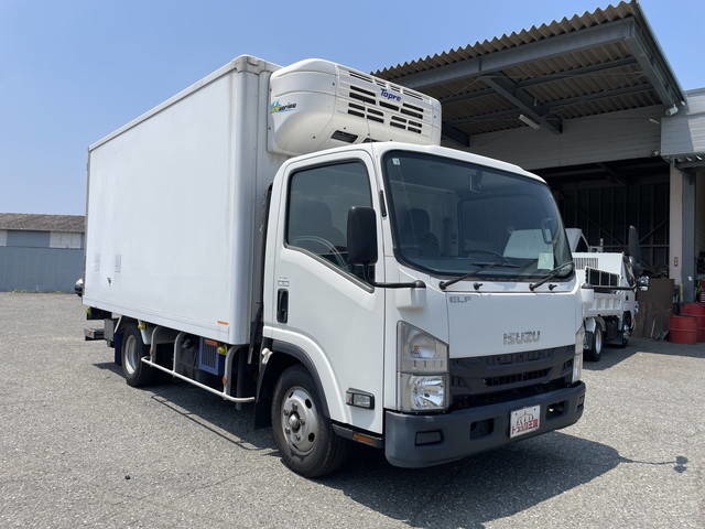 2018 Isuzu Elf