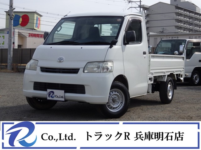 2017 Toyota Light Ace Truck