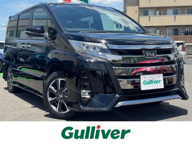 Toyota Noah 1