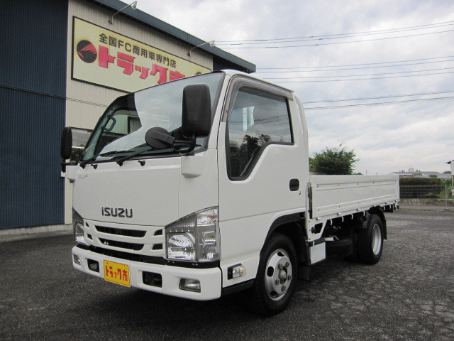 2017 Isuzu Elf