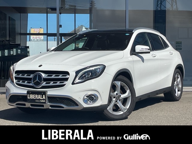 Mercedes-Benz GLA-Class 1