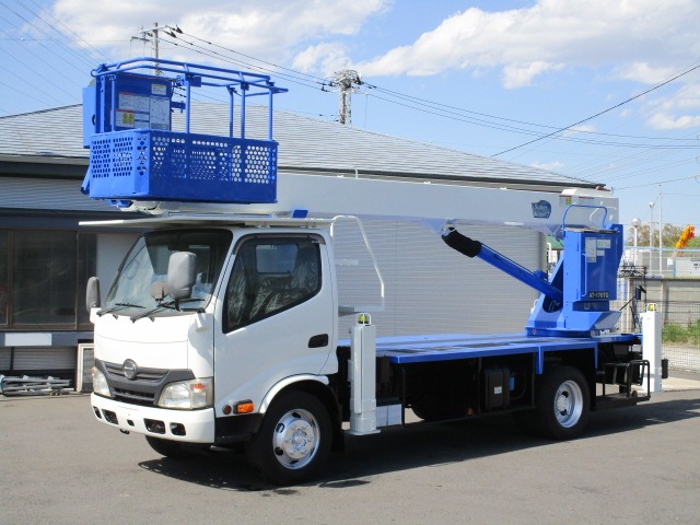 2016 Hino Dutro