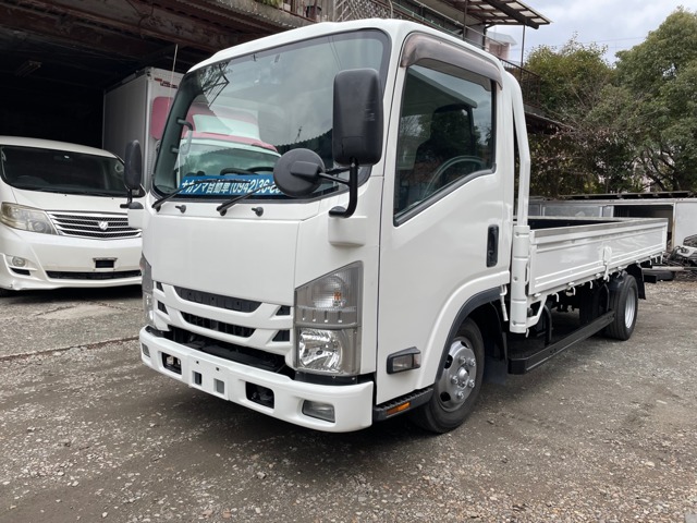 2015 Isuzu Elf
