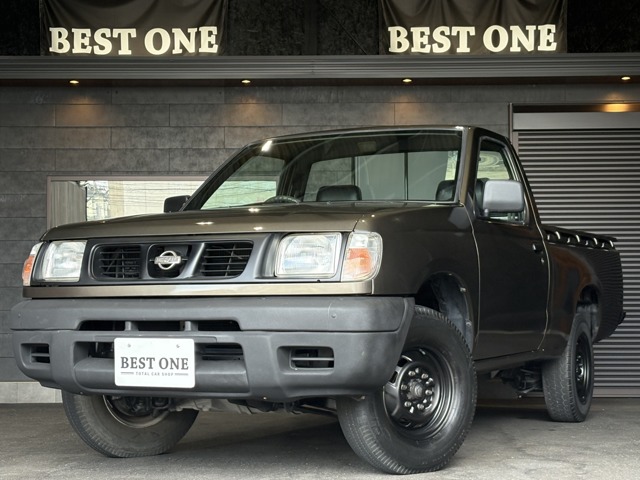 Nissan Datsun 1