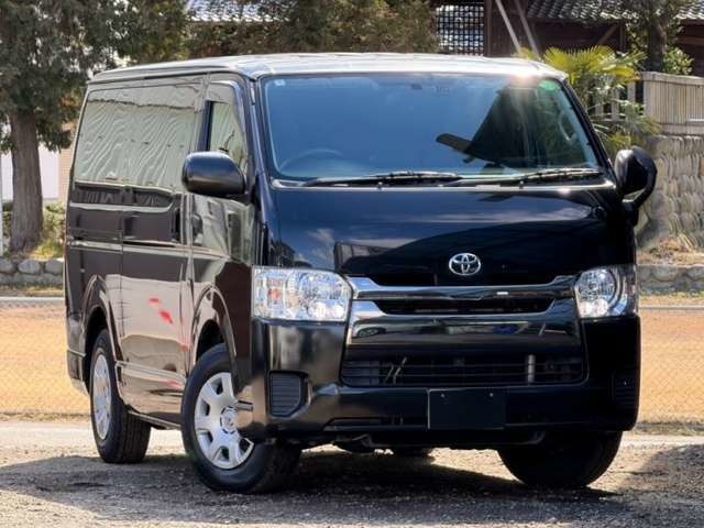 2015 Toyota Hiace Van