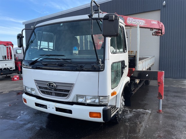 2004 UD Trucks Condor