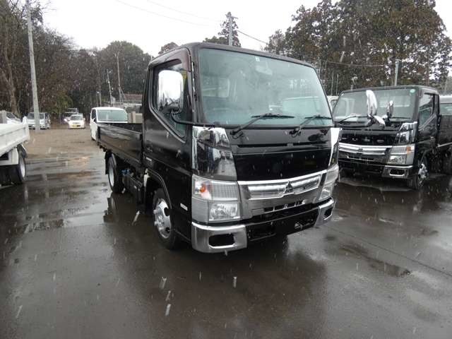 Mitsubishi Fuso Canter 2