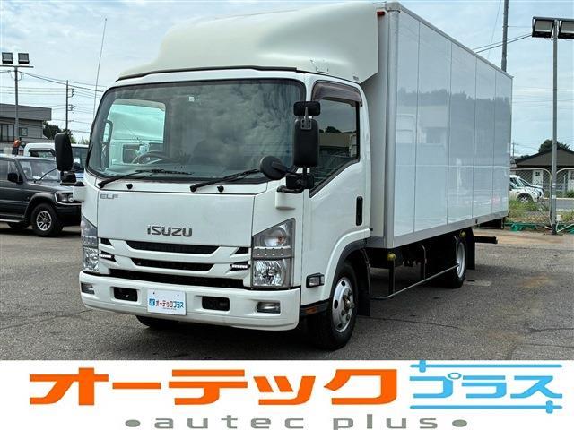2015 Isuzu Elf