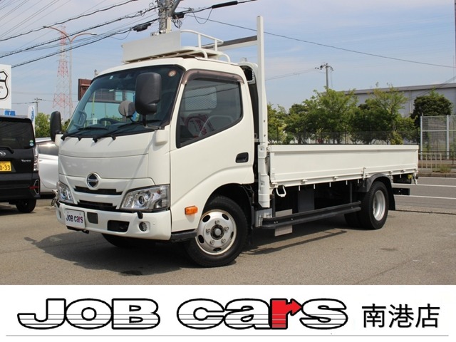 Hino Dutro 1