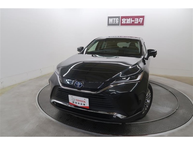 Toyota Harrier 1