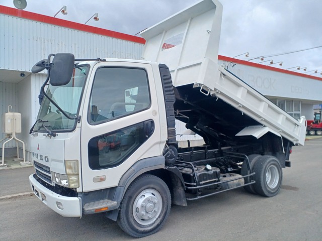 Mitsubishi Fuso Fighter 1