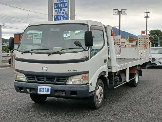 Hino Dutro 1