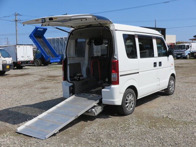 Suzuki Every 1