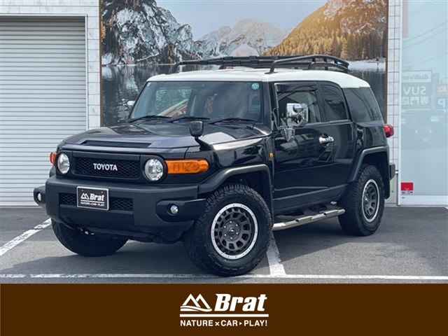 Toyota FJ Cruiser 2