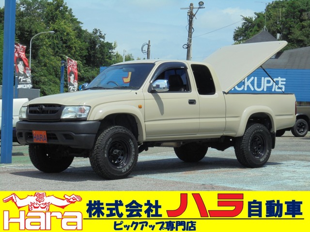 Toyota Hilux 1