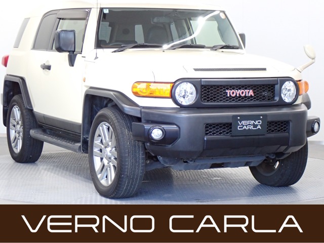 Toyota FJ Cruiser 2