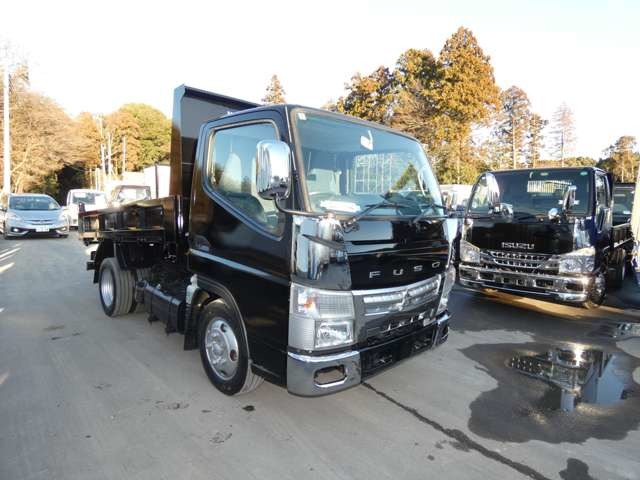Mitsubishi Fuso Canter 2