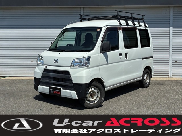 Daihatsu Hijet Cargo 1