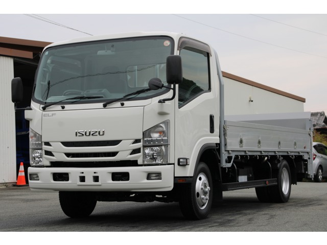 2021 Isuzu Elf