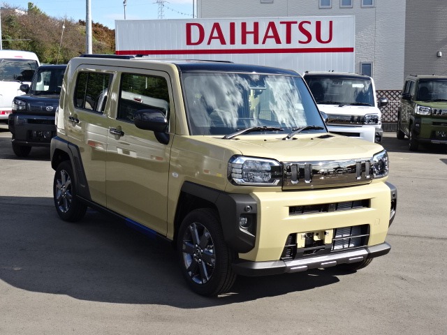 Daihatsu Taft 1