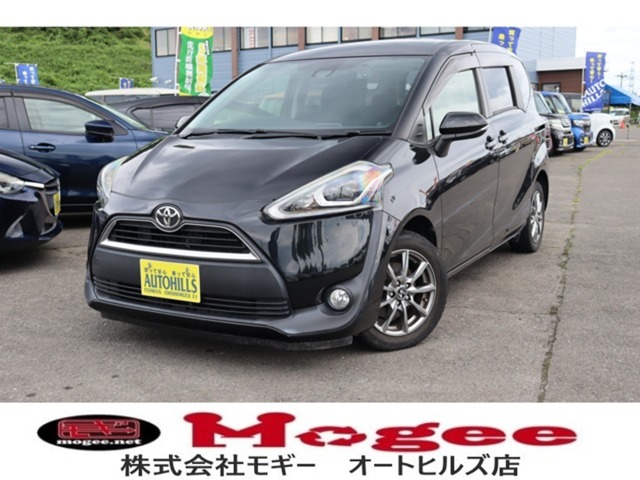Toyota Sienta 1
