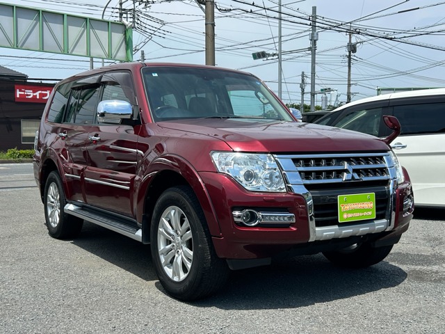 Mitsubishi Pajero 2