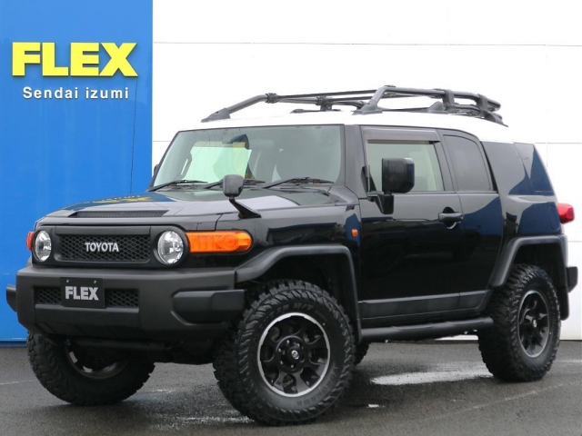 Toyota FJ Cruiser 2