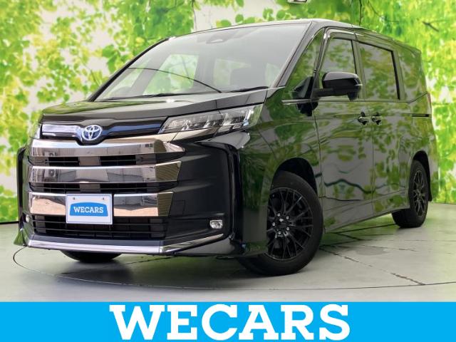 Toyota Noah 1