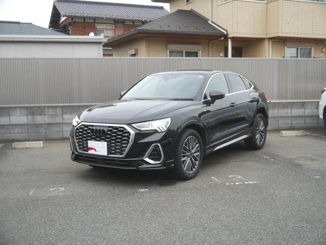 Audi Q3 Sportback 1