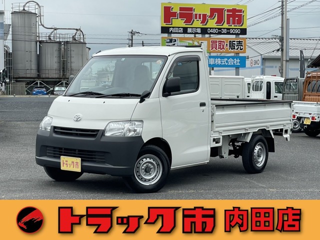 Toyota Light Ace Truck 1