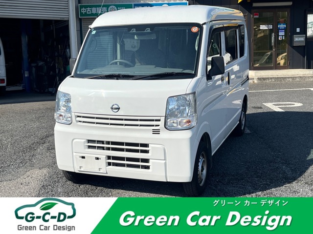 Nissan NV100 Clipper 1