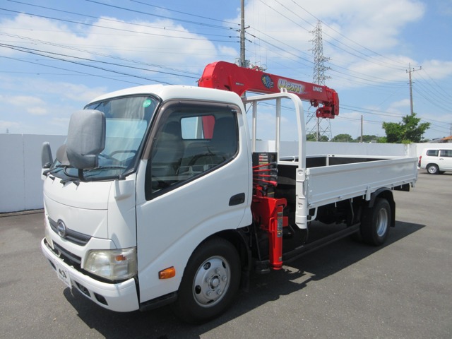 2012 Hino Dutro