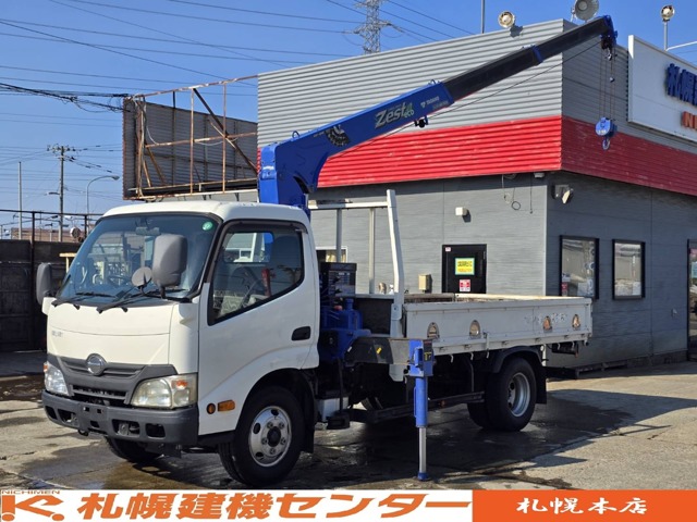 2012 Hino Dutro