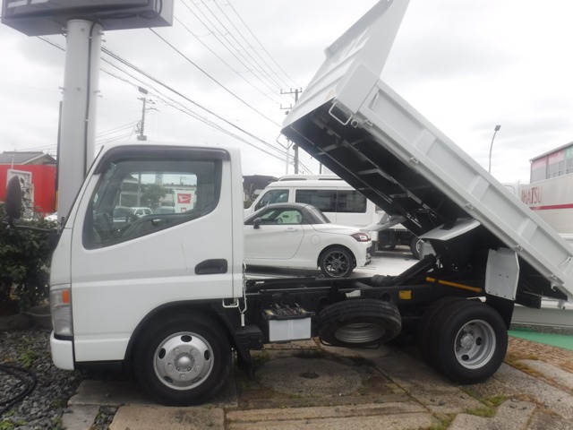 2005 Mitsubishi Fuso Canter