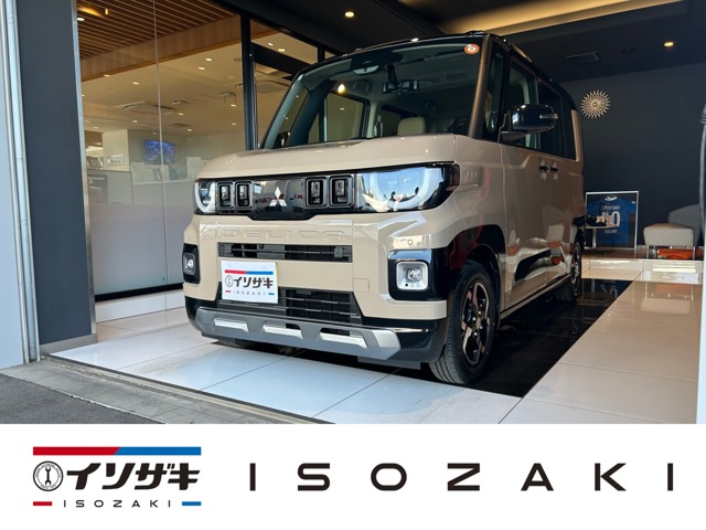 Mitsubishi Delica Mini 1