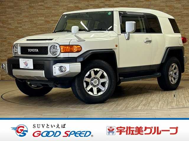 Toyota FJ Cruiser 2