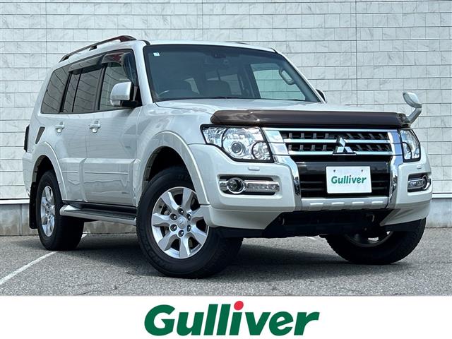 Mitsubishi Pajero 2
