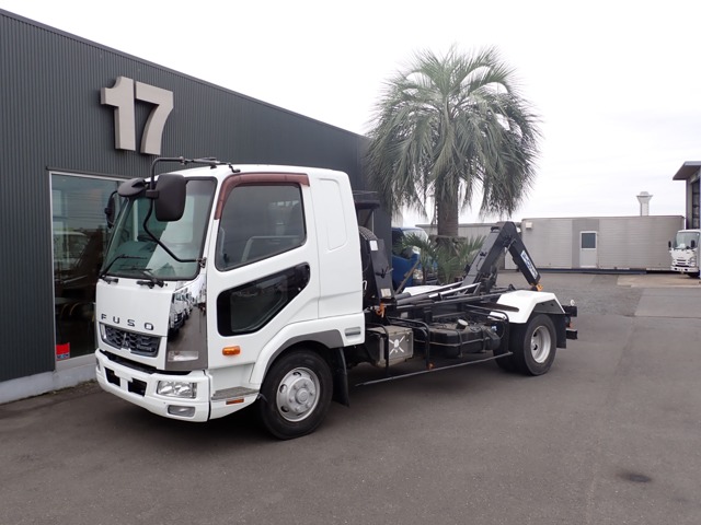 Mitsubishi Fuso Fighter 1
