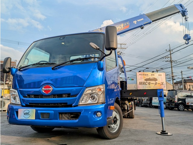 Hino Dutro 1