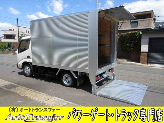 Toyota Toyoace 1