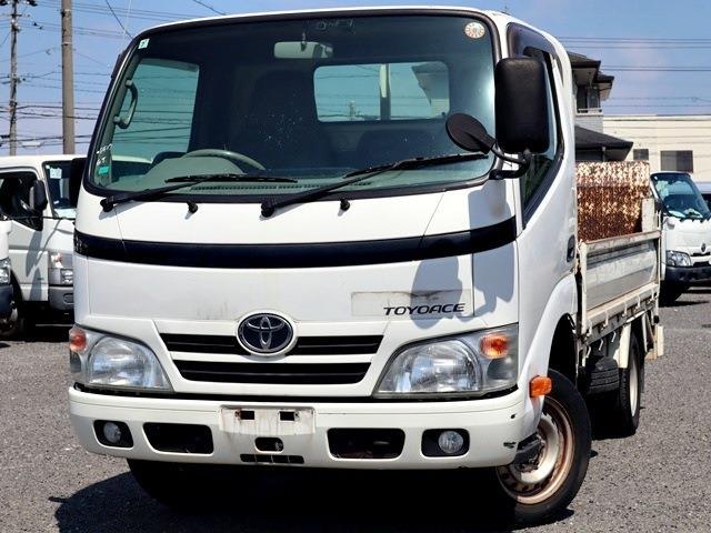 Toyota Toyoace 1